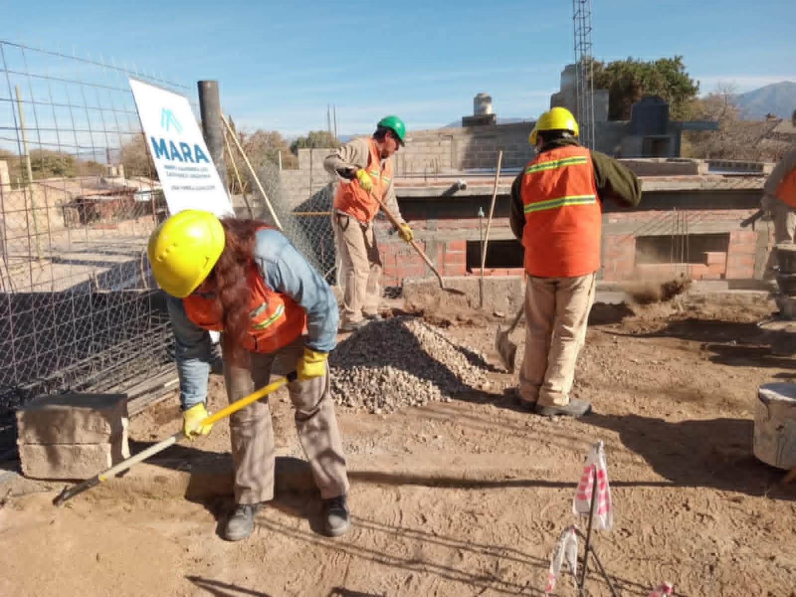 MARA COMPROMETIDA CON LA EDUCACIÓN DE ÁNDALGALA.