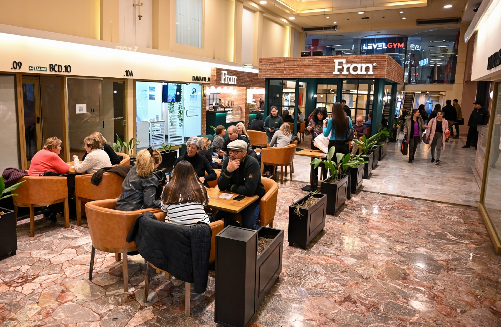 Día del Empleado de Comercio en Mendoza: qué locales permanecerán cerrados