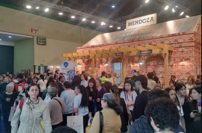 Stand de Malargüe en Feria Internacional de Turismo potencia la oferta con productos autóctonos
