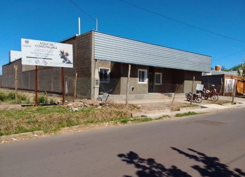 Con el acompañamiento del Club de Leones, San Rafael celebra la apertura de una escuela para personas sordas.”