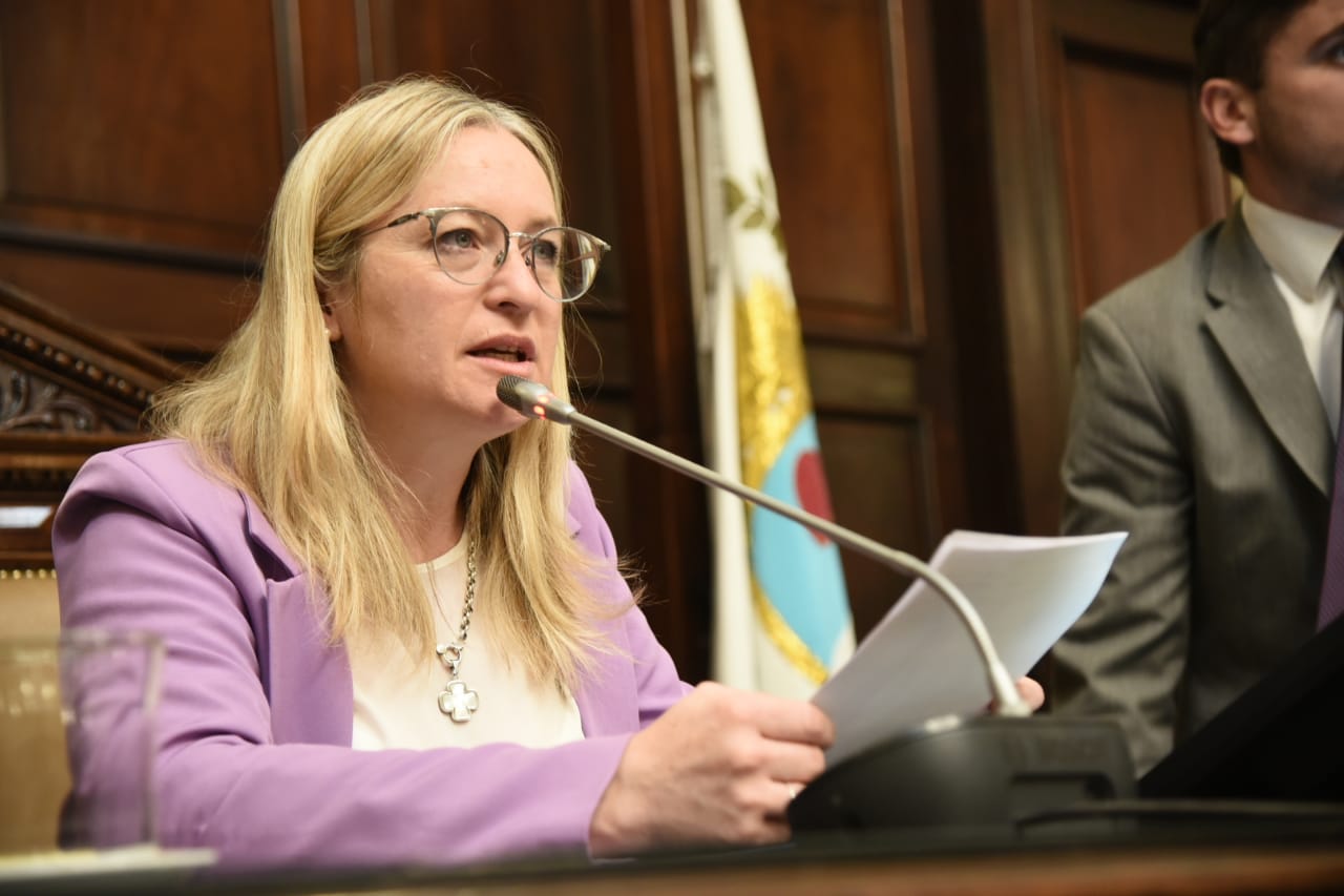 La vicegobernadora de Mendoza no se afilia a LLA: “Los Menem me bloquearon”