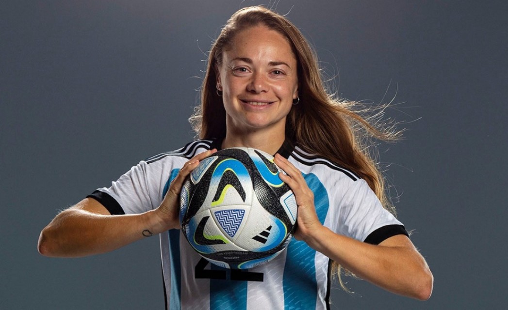 Estefanía Banini llega a la UNCUYO para hablar de liderazgo en el deporte