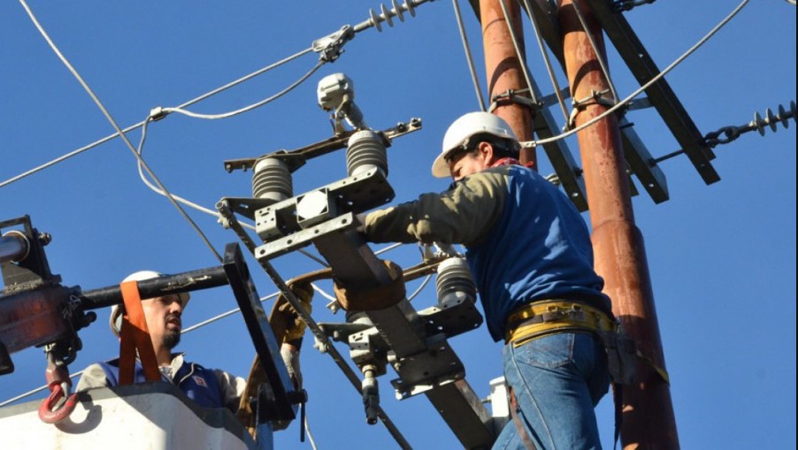 Multan a Edemsa por incumplimiento de reclamos y dificultar la fiscalización