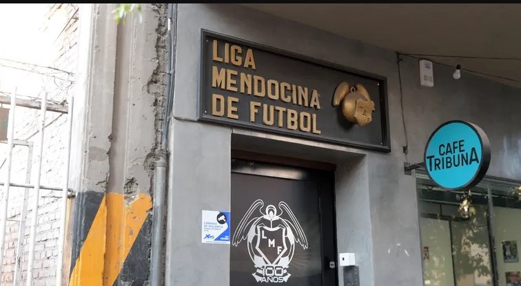 Escándalo en la Liga Mendocina de Fútbol: confirmaron la falsificación de firmas médicas en los aptos médicos