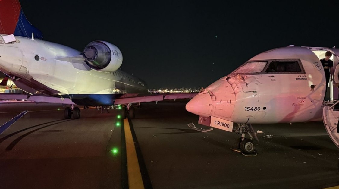 Dos aviones chocaron en el aeropuerto LaGuardia de Nueva York