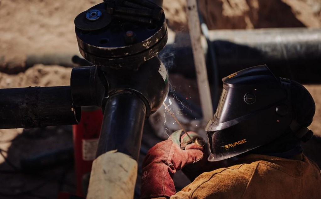 Gasoducto: qué es el “hot tapping”, la técnica que aplican soldadores profesionales para avanzar en la obra que esperan miles de sanrafaelinos y alvearenses