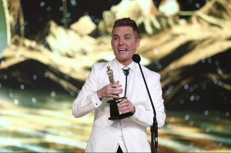 Santiago del Moro se llevó el Martín Fierro de Oro