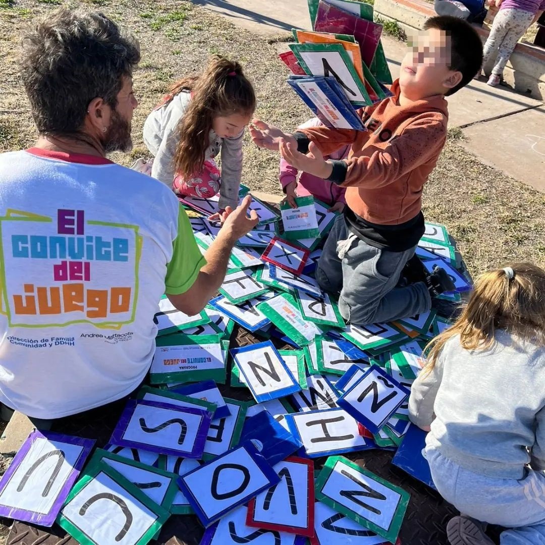 Comienzan las estaciones de juego en los barrios de San Rafael