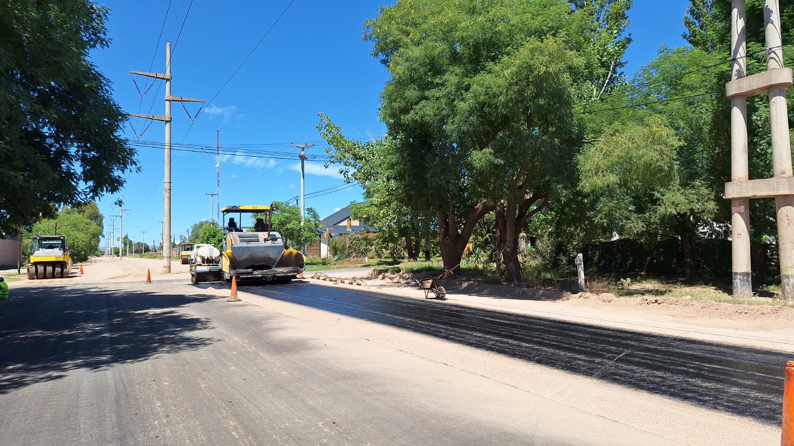Ya se trabaja en el asfaltado de la Avenida El Libertador hasta Juan XXIII