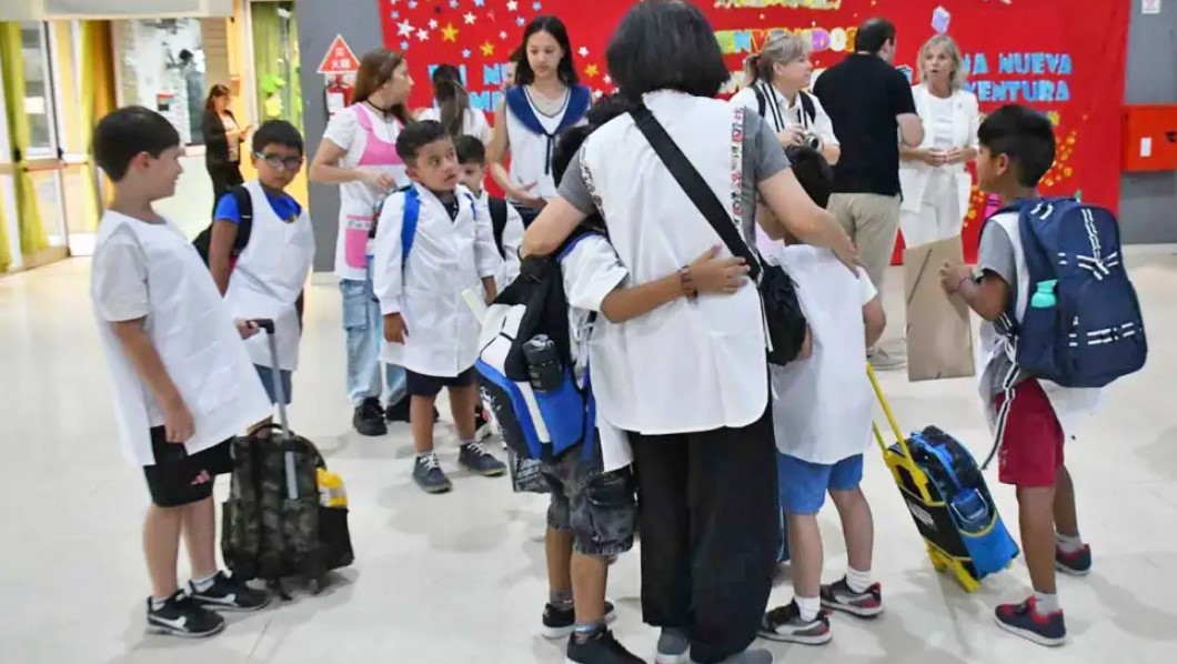 Faltar a clases este año podría comprometer la continuidad del ciclo lectivo