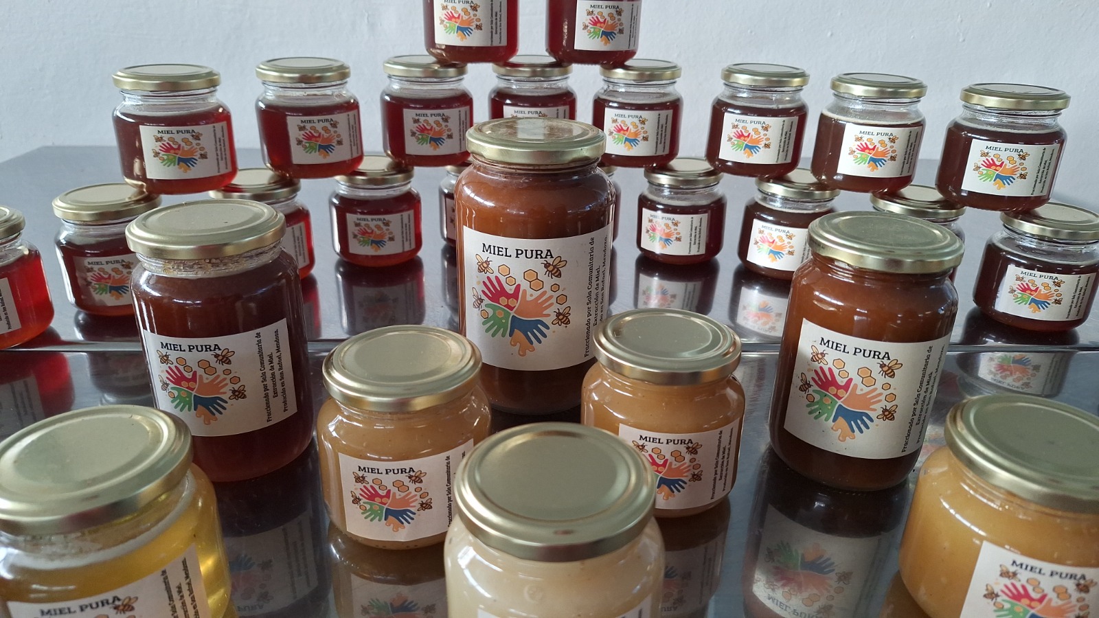 Apoyo a la producción: la Sala Municipal avanza con pruebas de fraccionamiento de miel en pequeña escala