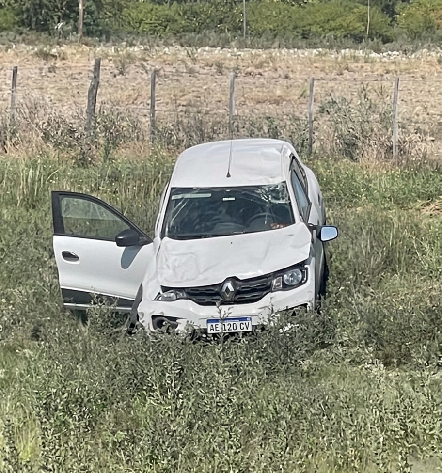 Impactante vuelco en Ruta 188 generó alarma en General Alvear