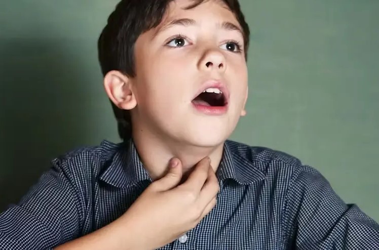 Villa Atuel: Salvaron a un niño tras atragantarse en la escuela