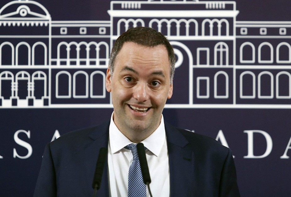 La Justicia avanza en la investigación sobre inmuebles y viajes de Adorni