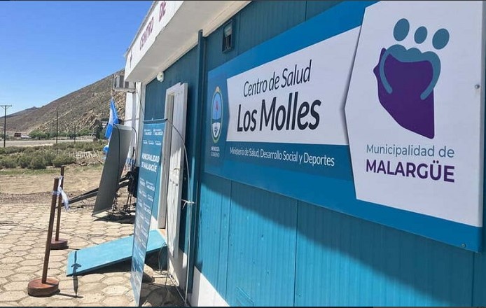 Accidente en la Ruta 222: una camioneta chocó en Los Molles contra un vacuno