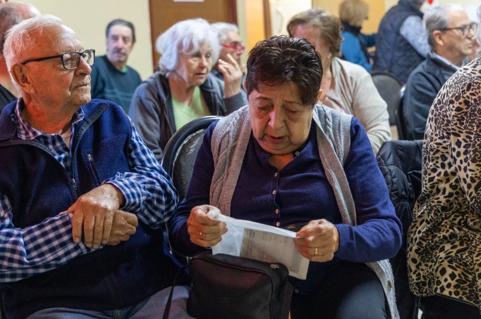 Bienestar y acompañamiento: Maipú trabaja sobre la soledad en adultos mayores