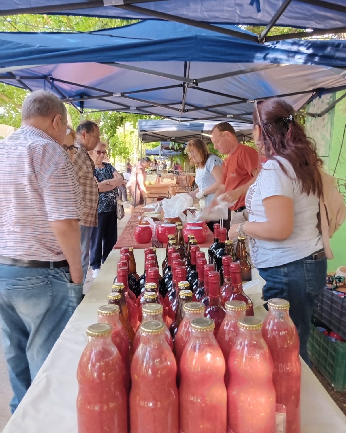 La feria franca recibe a la escuela Martín Güemes de La Llave con todos sus productos