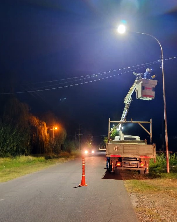 El Municipio incorporó luces LED en la traza de calle El Toledano