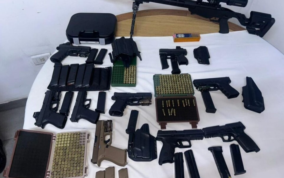 La Policía desactivó una práctica de tiro ilegal y secuestró un arsenal